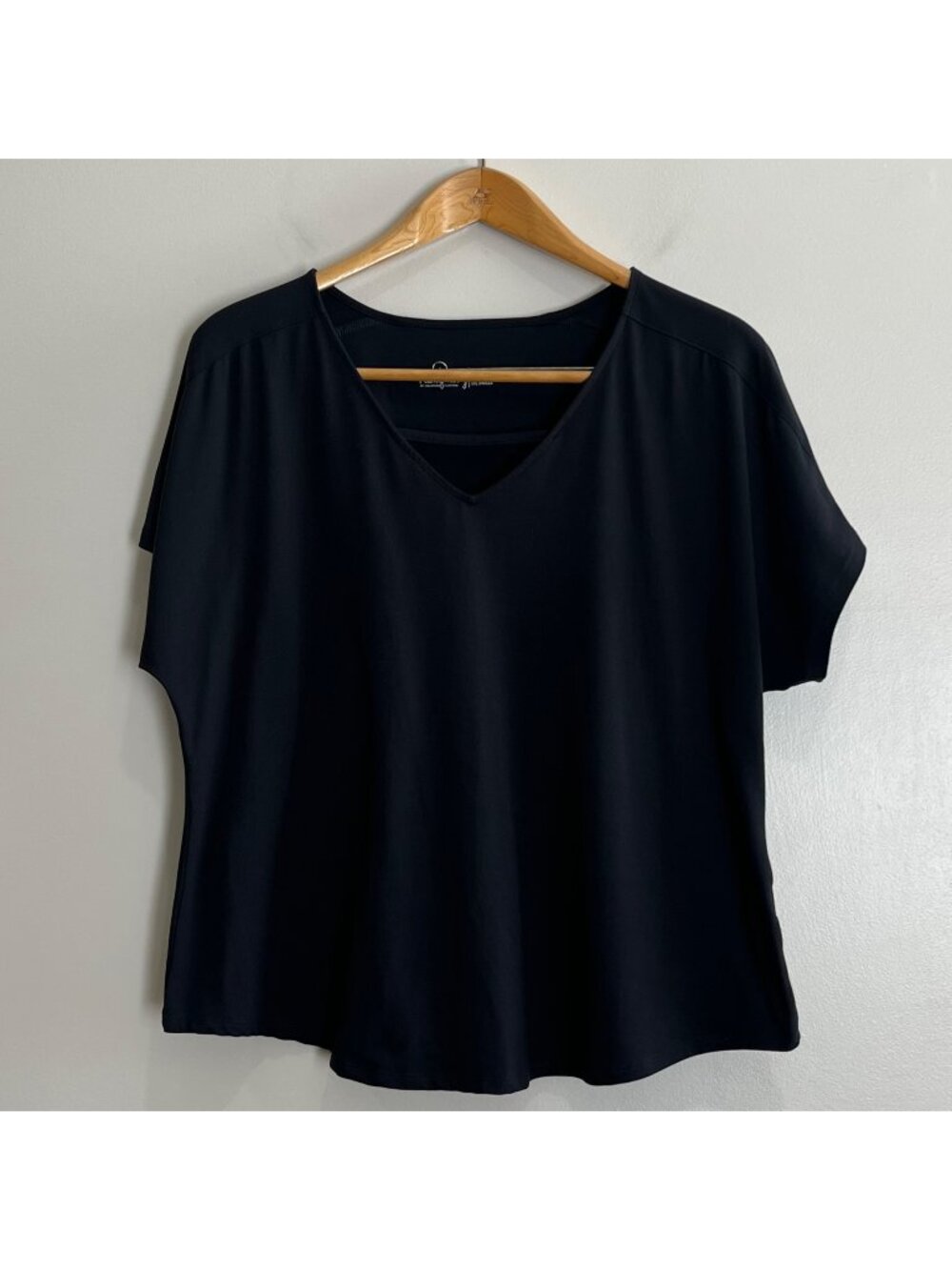 Tranquility by Colorado Clothing Yoga Top Womens XL Black V-Neck  Dolman Sleeve